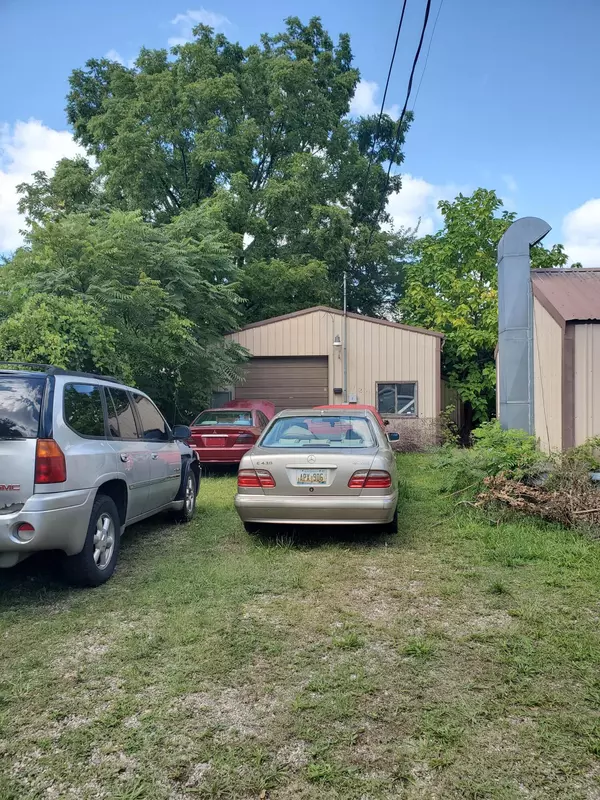 Kalamazoo, MI 49001,934 Second Street