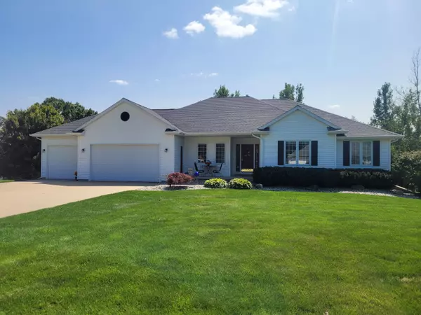 6650 Twin Springs Court, Rockford, MI 49341