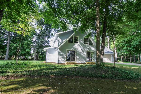 56512 Brave Drive, Three Rivers, MI 49093