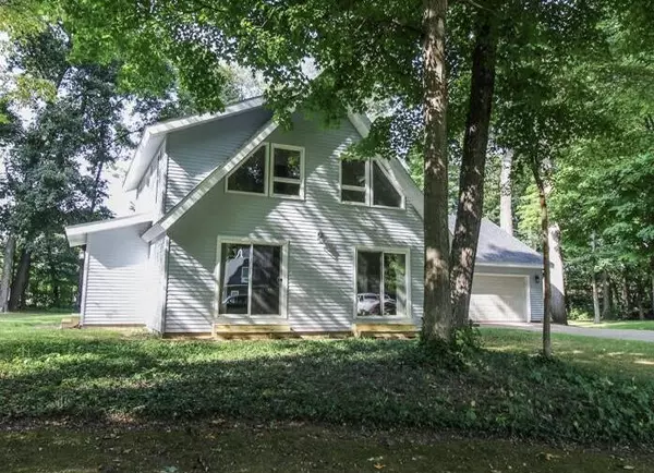 56512 Brave Drive, Three Rivers, MI 49093