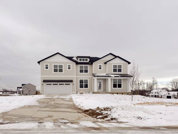 8254 Eagle Peak Drive, Jenison, MI 49428