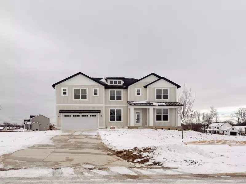 8254 Eagle Peak Drive, Jenison, MI 49428