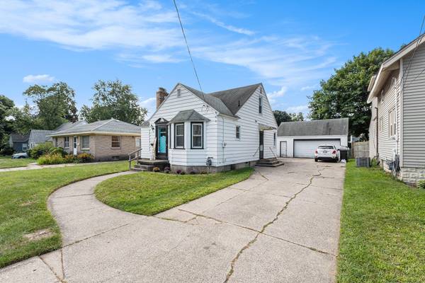 112 Celia SW Street, Grand Rapids, MI 49548