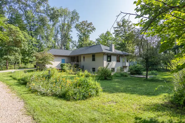 Vicksburg, MI 49097,5616 E S Avenue