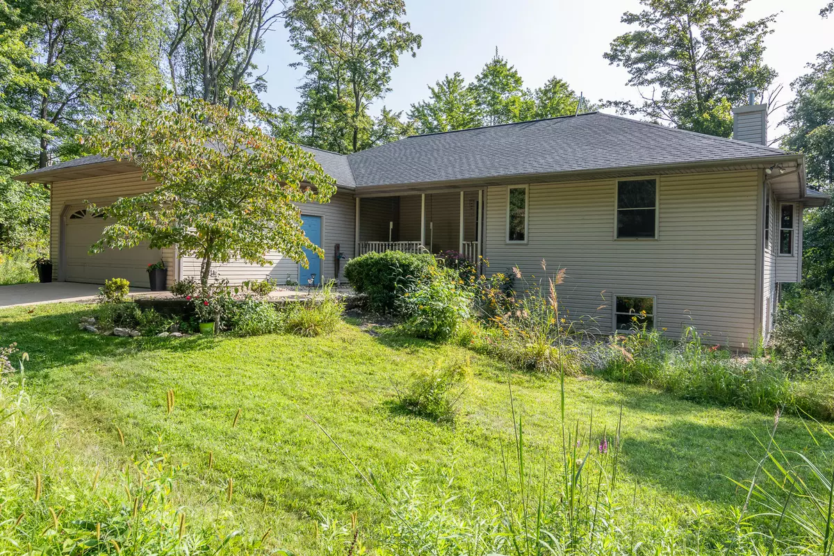 Vicksburg, MI 49097,5616 E S Avenue