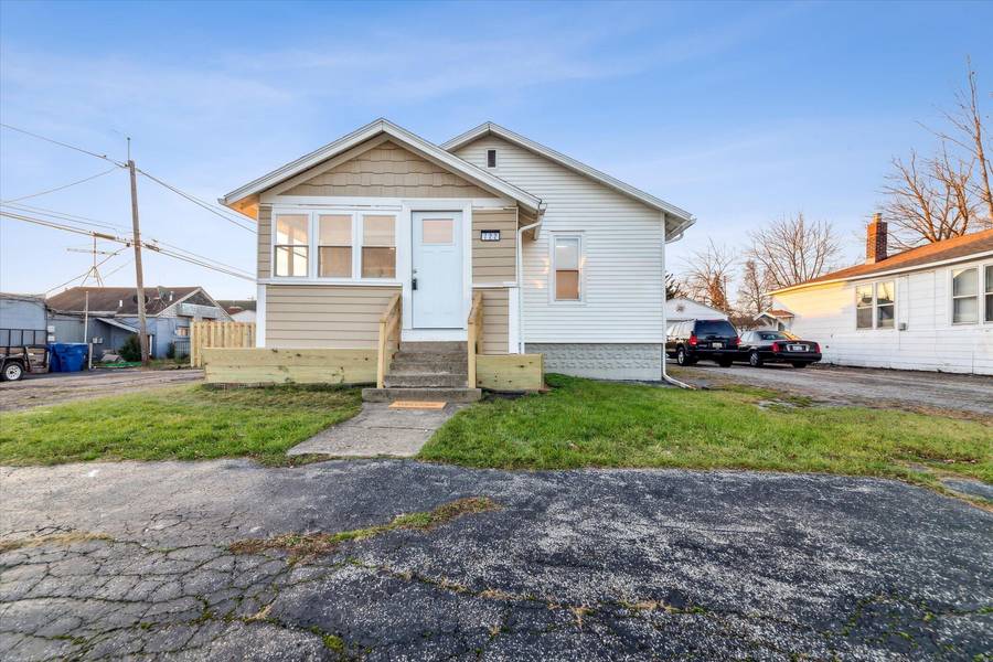 722 Columbia Avenue, St. Joseph, MI 49085