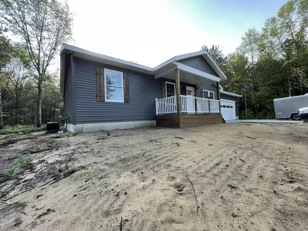 Ravenna, MI 49451,3106 Maple Island Road