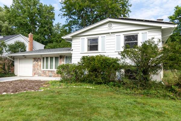 2877 Sorrento Avenue, Ann Arbor, MI 48104