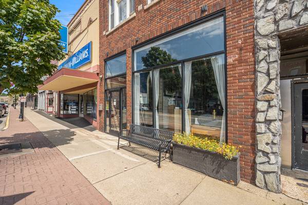 29 N Main Street, Three Rivers, MI 49093