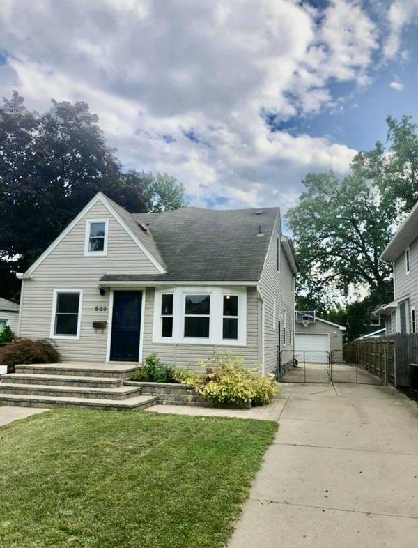 533 Walnut Avenue, Royal Oak, MI 48073