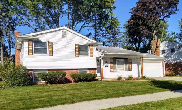 15353 Huff Street, Livonia, MI 48154