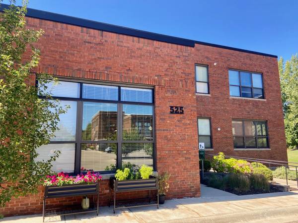 525 Superior Street #102, South Haven, MI 49090