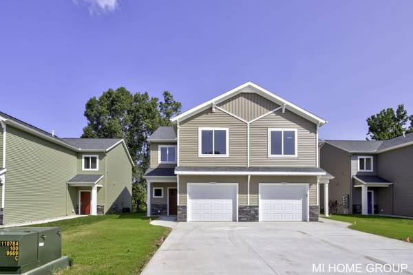 13669 Signature Drive, Holland, MI 49424