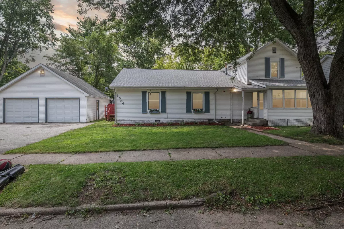 Niles, MI 49120,1534 Maple Street