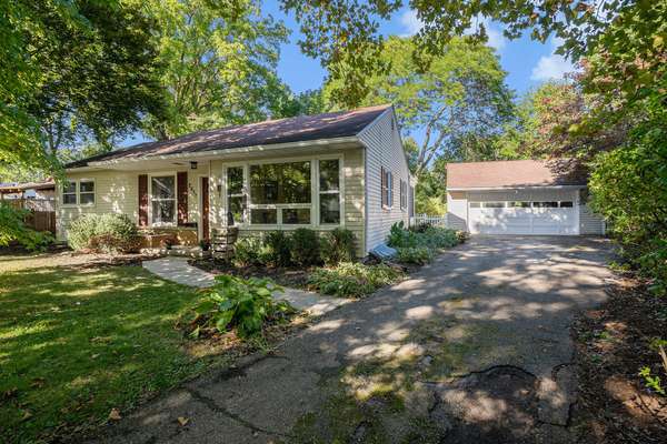 2011 Anderson Court, Ann Arbor, MI 48104