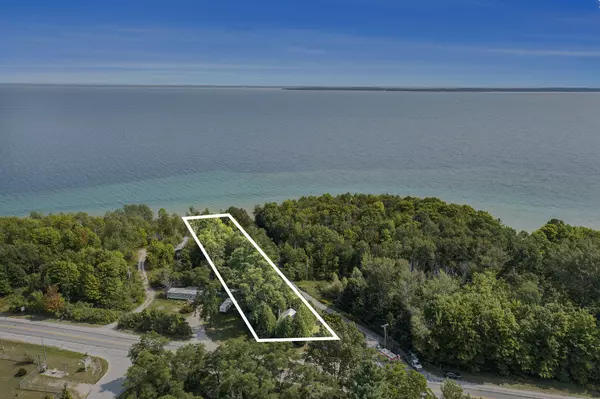 Suttons Bay, MI 49682,2788 N West Bay Shore Drive