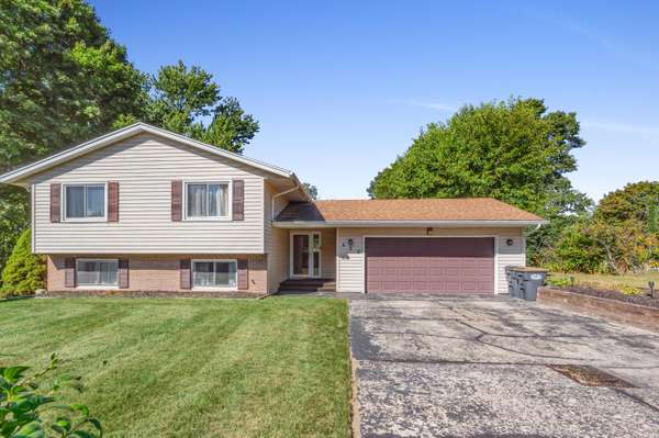 608 Cherry Street, South Haven, MI 49090