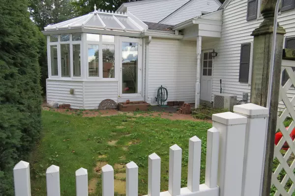 Holland, MI 49423,112 W 37th Street