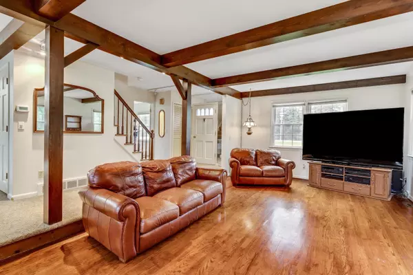 Milford, MI 48380,324 Pleasant Valley Road