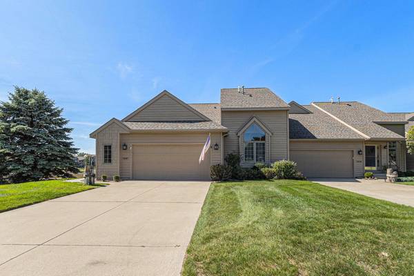 1581 E Harbour Towne Circle #80, Muskegon, MI 49441