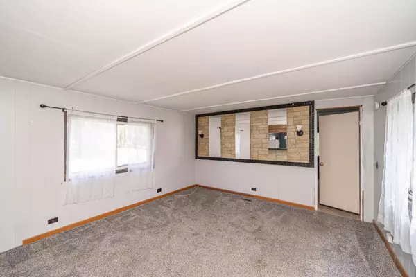 Sherwood, MI 49089,1121 Oliverda Road