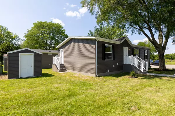 714 Mill Street #62, Leslie, MI 49251