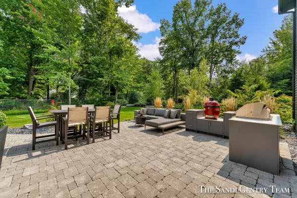 Spring Lake, MI 49456,16484 Spring Tree Drive