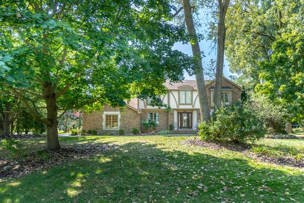 46940 Elmsmere Drive, Northville, MI 48167