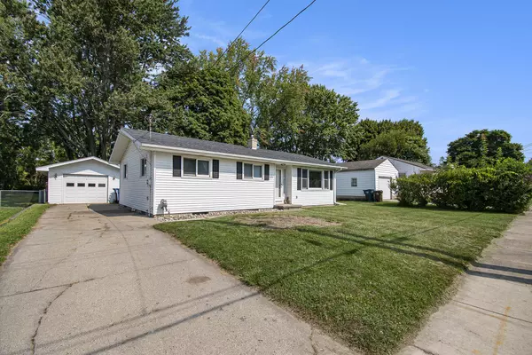 Lansing, MI 48910,1220 Pierce Road