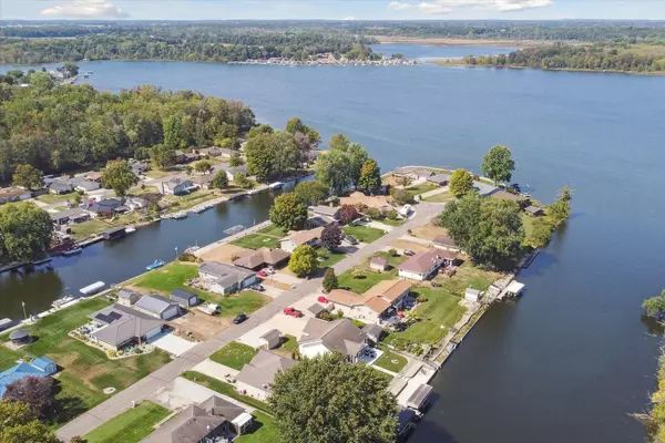 Edwardsburg, MI 49112,68397 George Smith Court