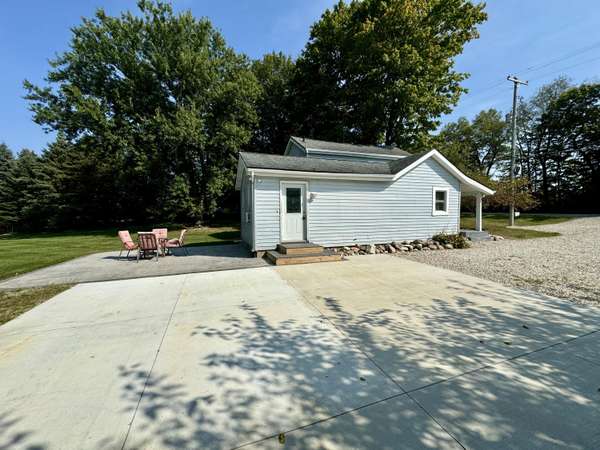 Marshall, MI 49068,20511 E Michigan Avenue