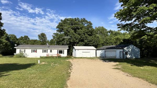 123 54th Street, Grand Junction, MI 49056