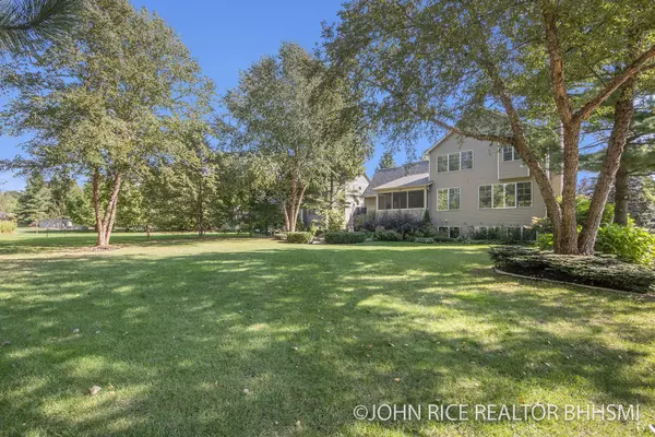 Ada, MI 49301,541 Village Springs SE Drive