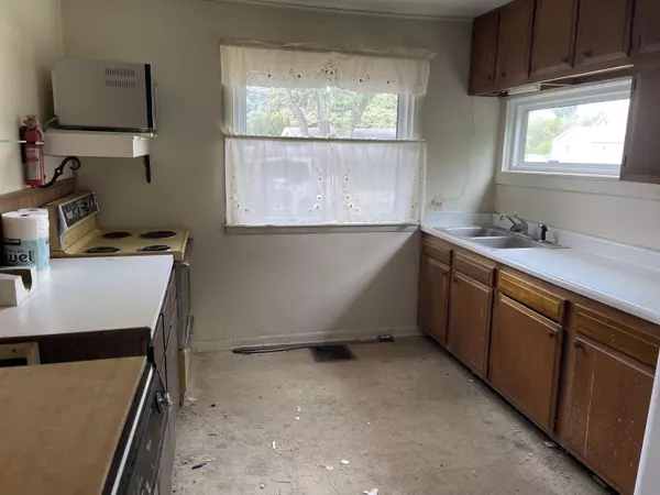 Benton Harbor, MI 49022,1219 Summer Street