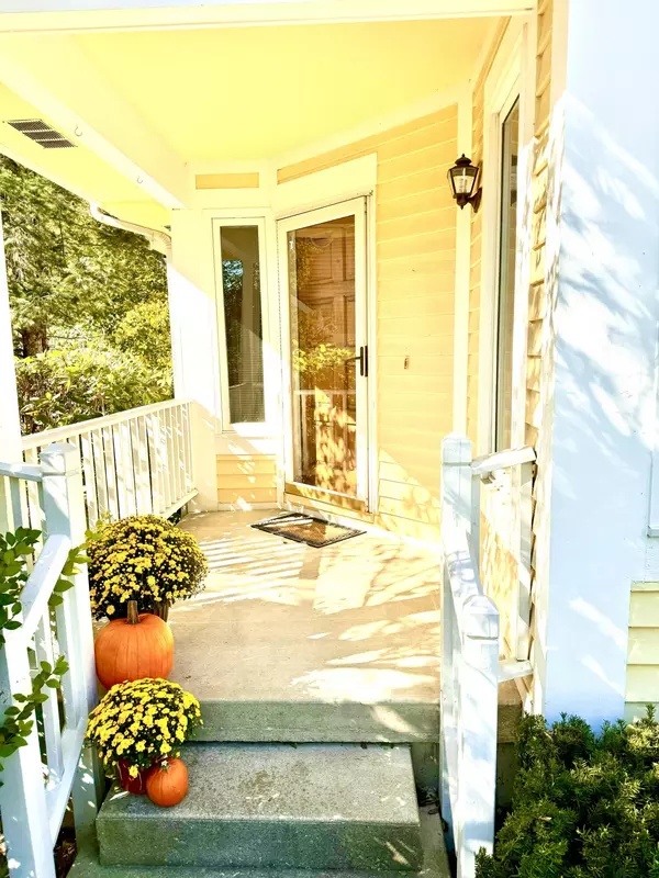 Kentwood, MI 49512,3221 Woodberry SE Drive