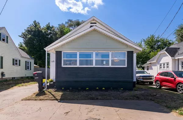 48 36th SW Street, Grand Rapids, MI 49548