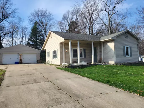 18 Grand Avenue, Niles, MI 49120