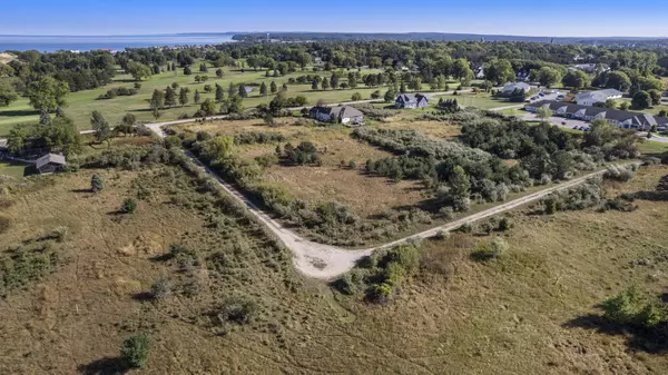 Manistee, MI 49660,2.70 acres 12th Street