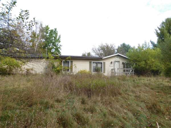 326 W Deerfield Road, Mount Pleasant, MI 48858