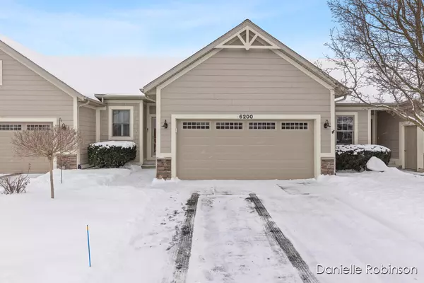 6200 Wild Currant SE Way, Caledonia, MI 49316