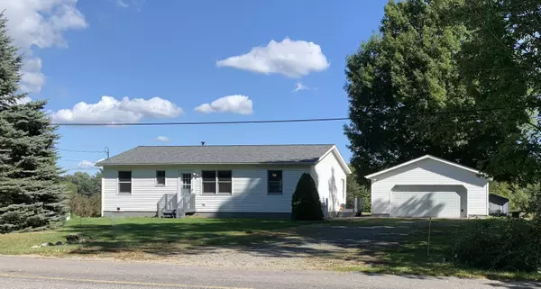 140 S Amber Road, Scottville, MI 49454