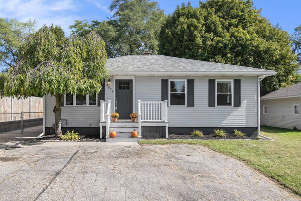 3972 Miramar NE Avenue, Grand Rapids, MI 49525