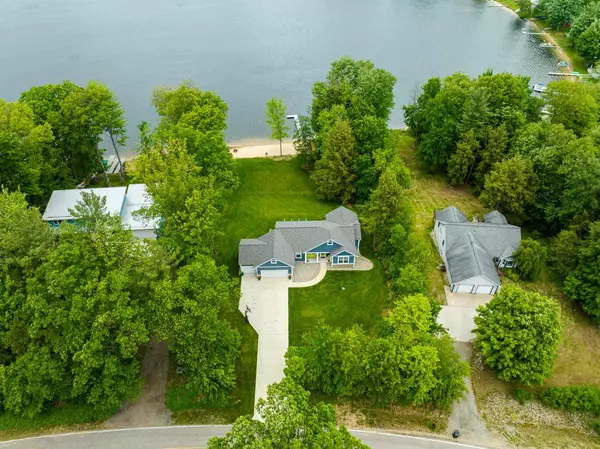 Grant, MI 49327,4261 W Pinebluff Drive