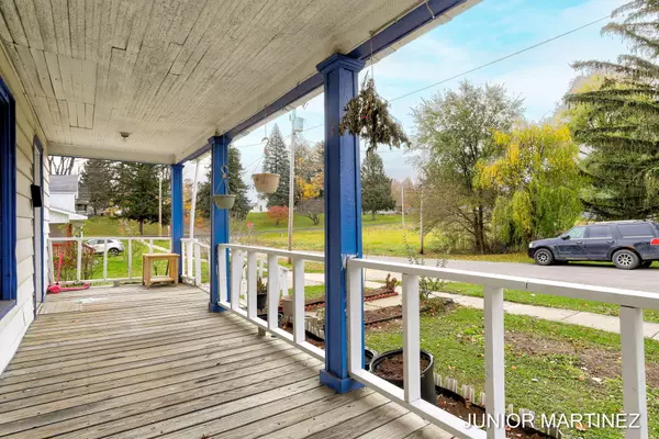 Bloomingdale, MI 49026,303 E Pine Street