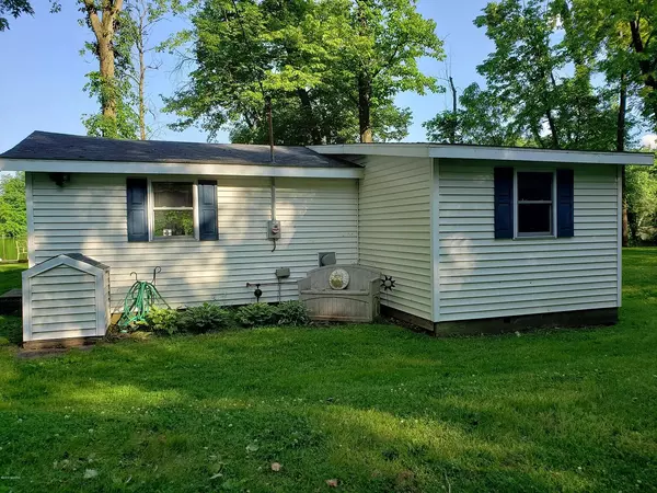 Constantine, MI 49042,66741 Winding River Road