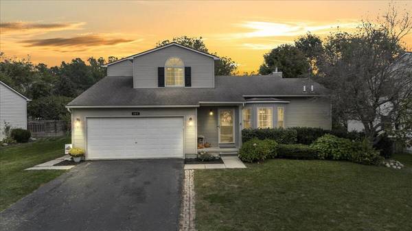 184 Eagle Crest Drive, South Lyon, MI 48178