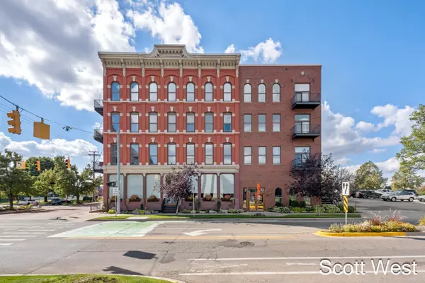 Grand Rapids, MI 49503,801 Monroe NW Avenue #402