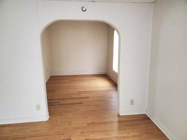Kalamazoo, MI 49007,405 Hilbert Street