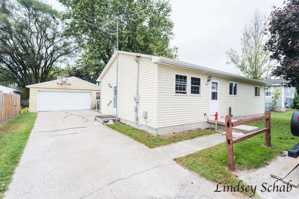 363 Spring NE Street, Cedar Springs, MI 49319