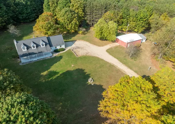 11205 S Lakola Road, Reed City, MI 49677